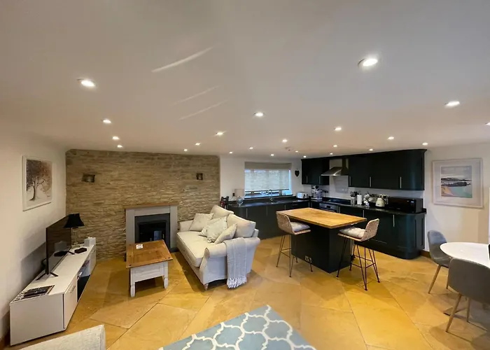 Little Kent End Cottage