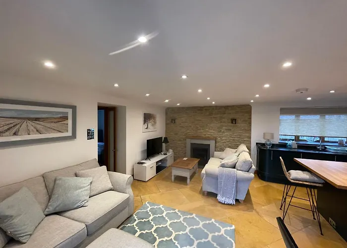 Little Kent End Cottage